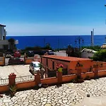 Pensionat La Terrazza Sul Mare *